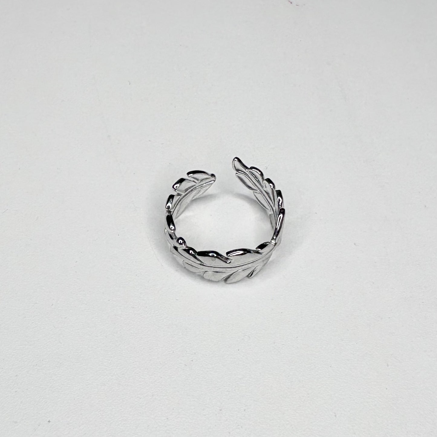 LEAF RING